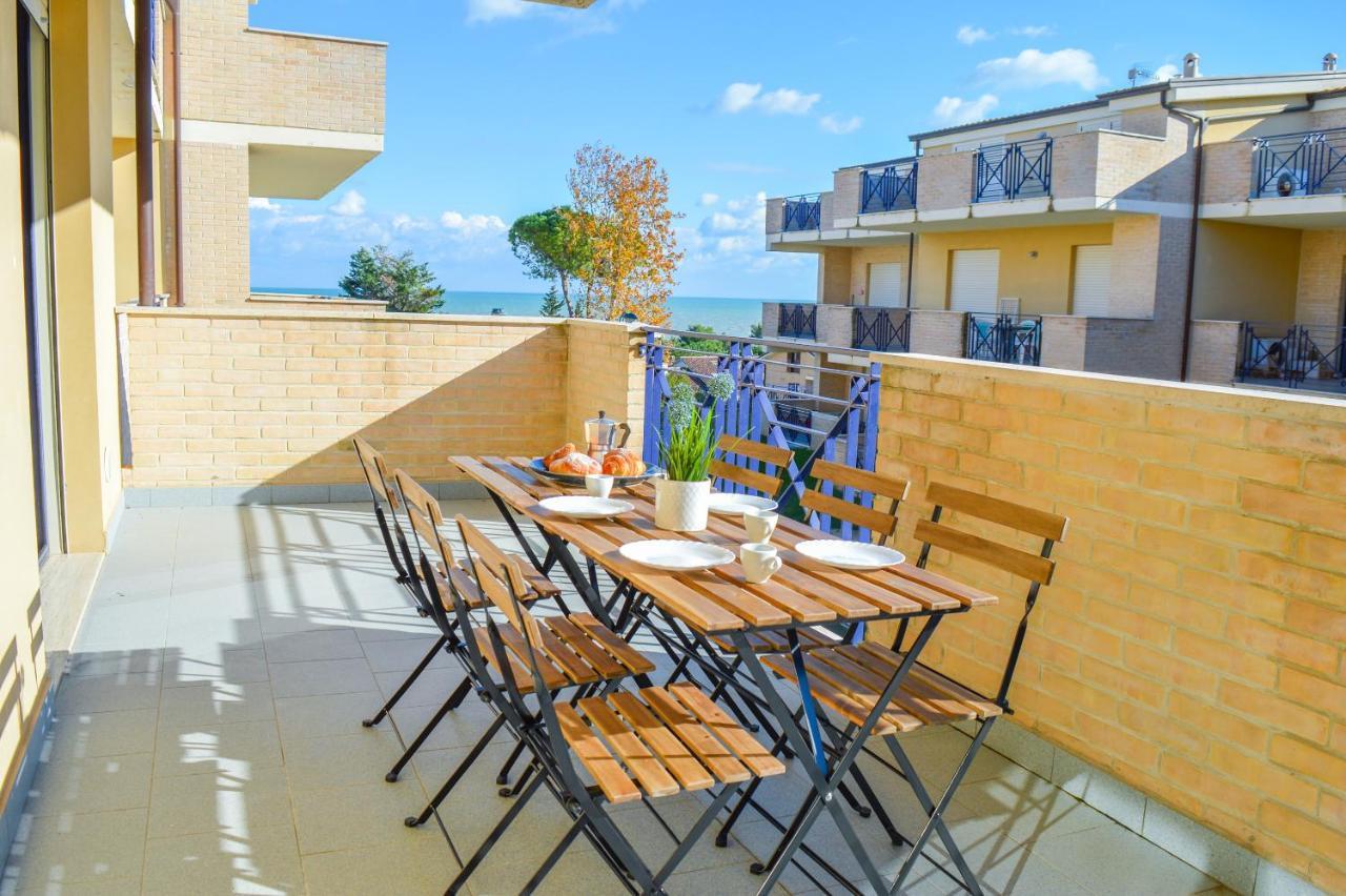 Homiday - Green Bay Village Pineto Exterior foto